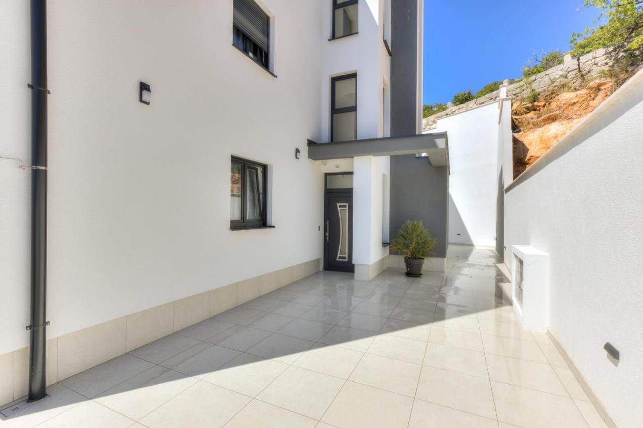 Apartment Olimp1 *