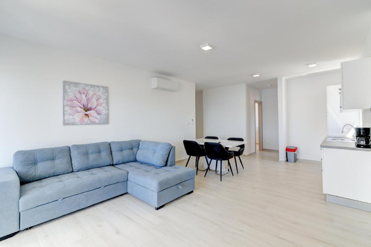Apartment Olimp1 *